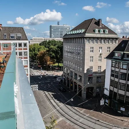 ÜberFluss Hotel Private Wing Innenstadt-2